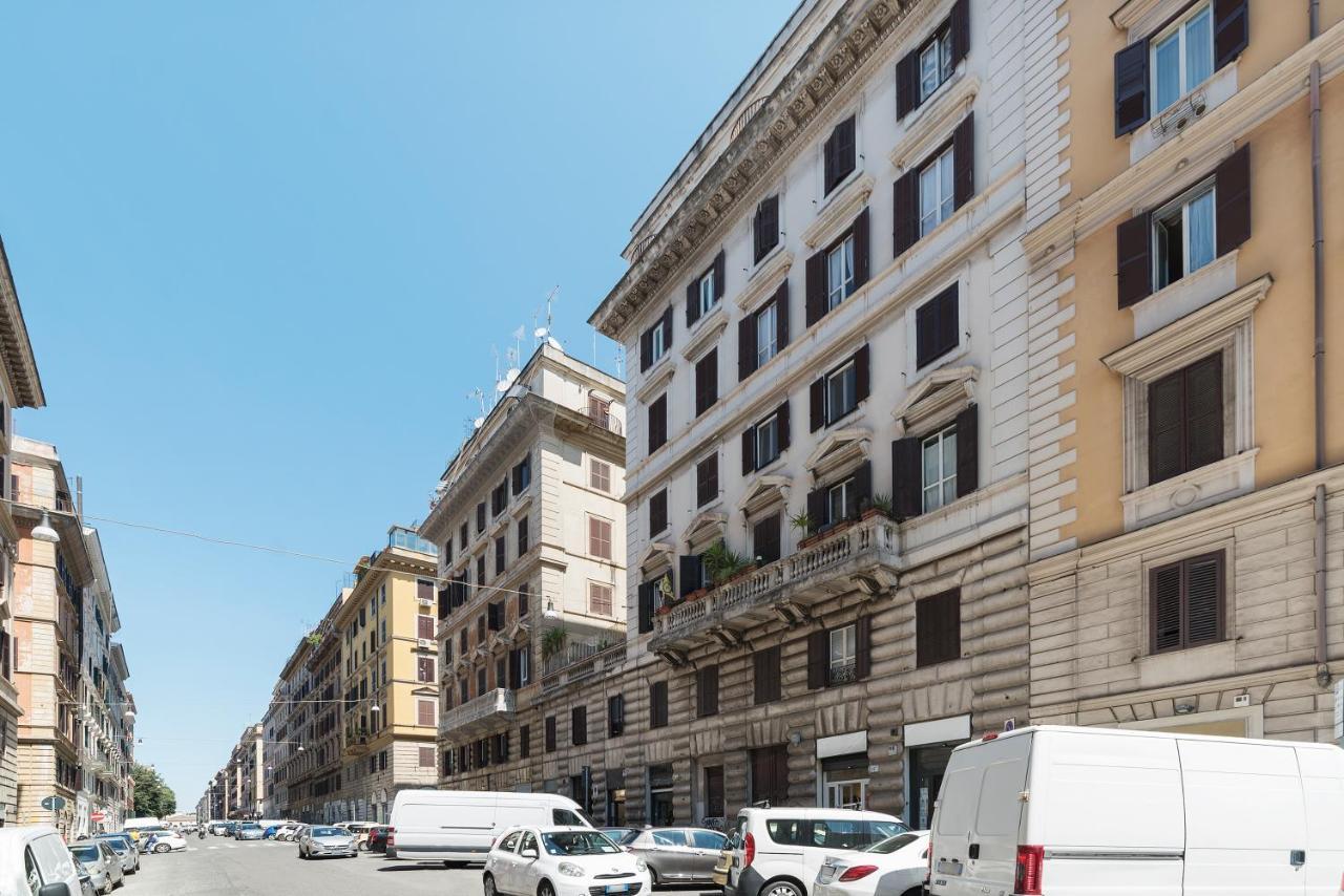 Piazza Vittorio Apartment Рим Екстериор снимка
